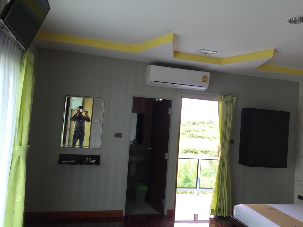 Por-Ho Boutique Hotel Nakhonratchasima Δωμάτιο φωτογραφία