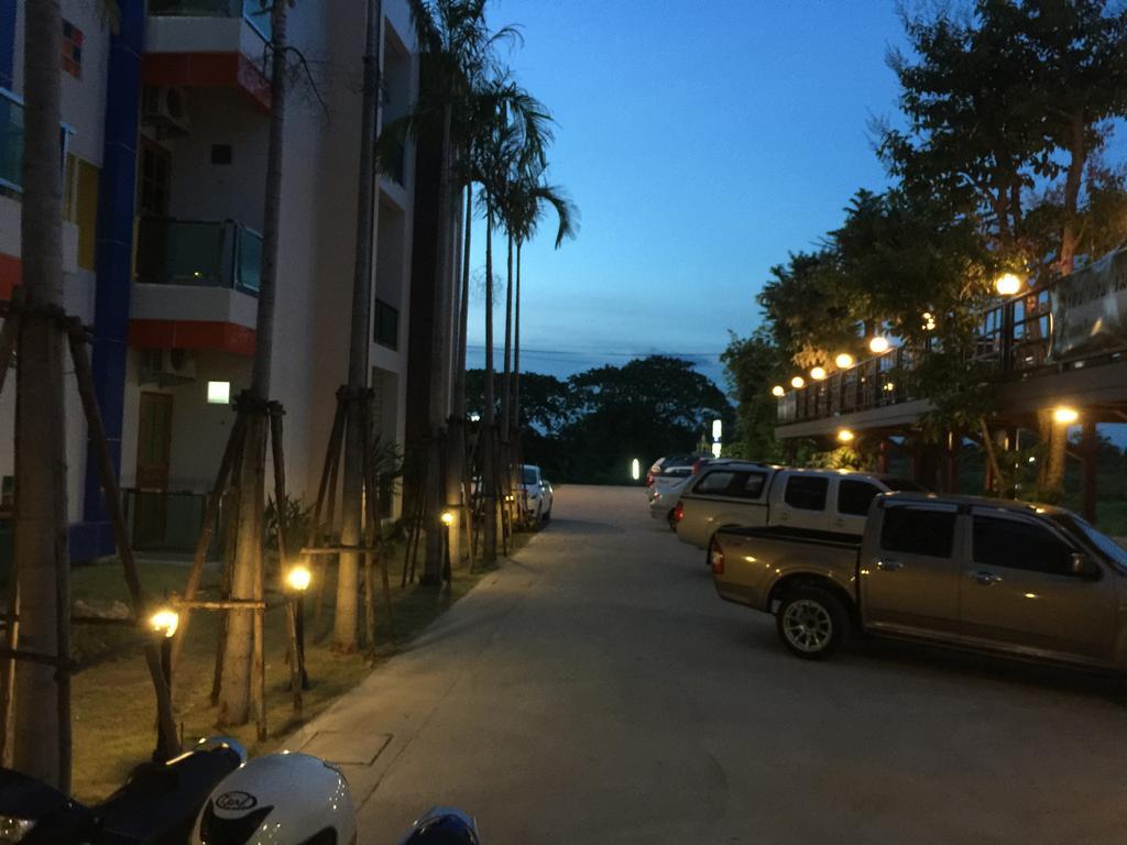 Por-Ho Boutique Hotel Nakhonratchasima Δωμάτιο φωτογραφία
